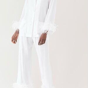Sleeper White Feather-Trimmed Lounge Set